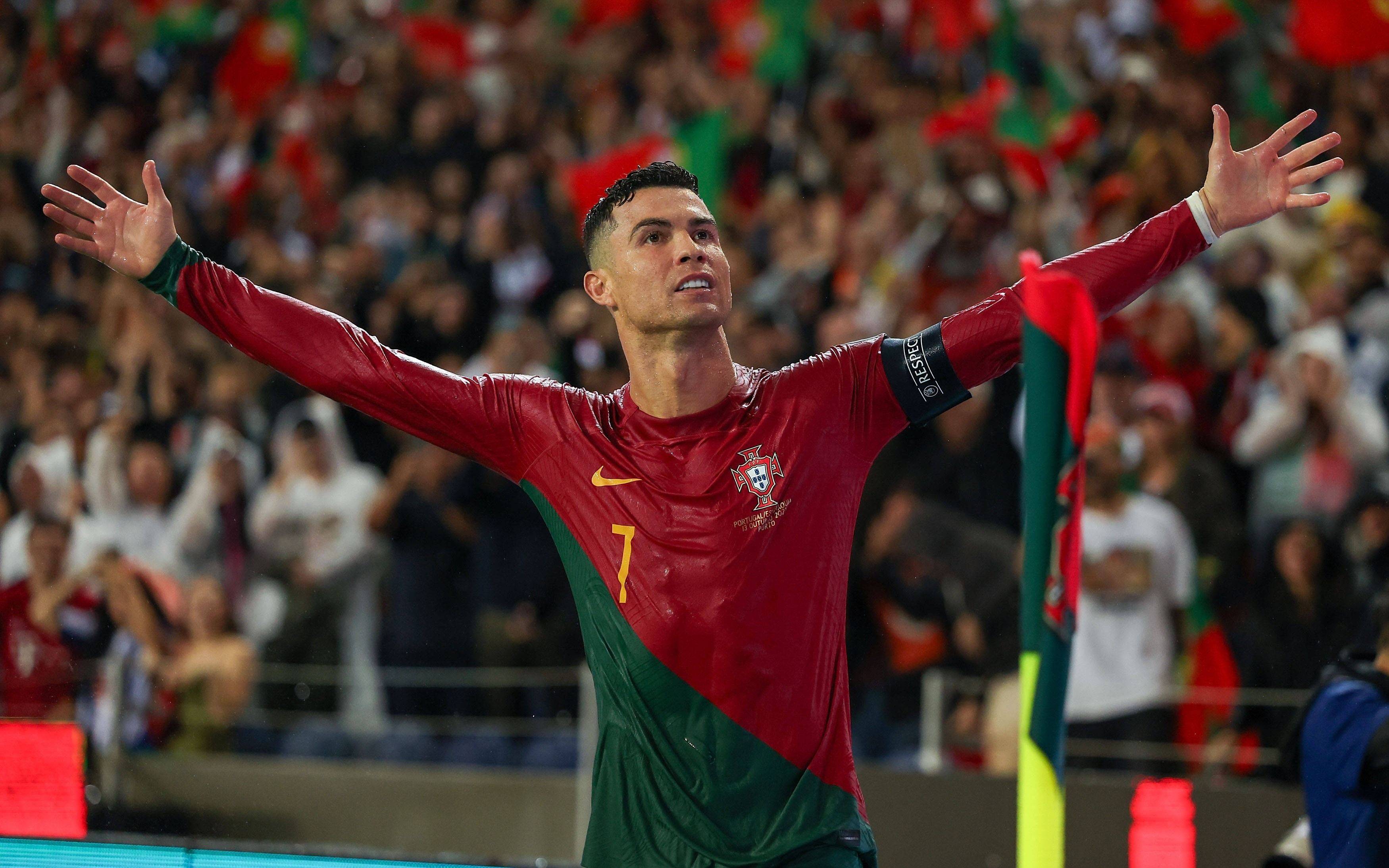 里昂战平曼城，哈兰德补时绝平意甲的简单介绍