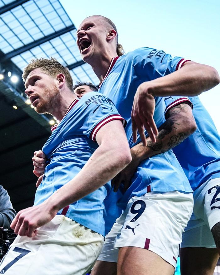 里昂险胜曼联，德布劳内梅开二度亚洲杯