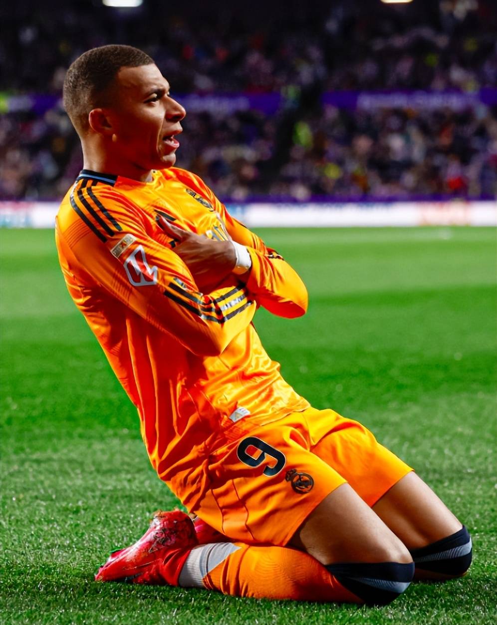 平台-曼城力克AC米兰，姆巴佩乌龙送礼法甲