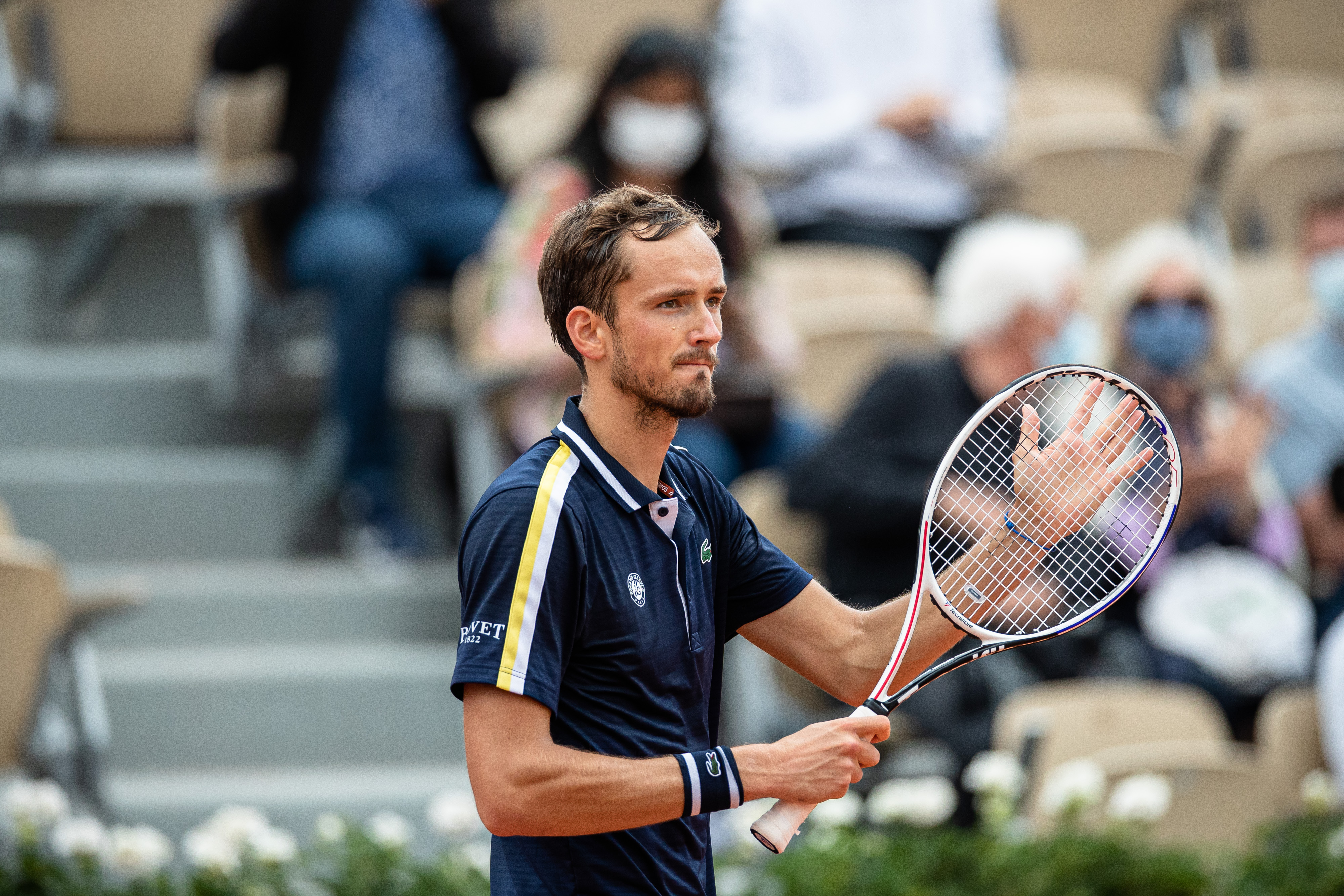 -澳大利亚网球队横扫英国网球队，梅德韦杰夫爆发神勇的简单介绍